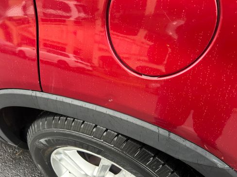 Used 2015 Kia Sorento LX image 17