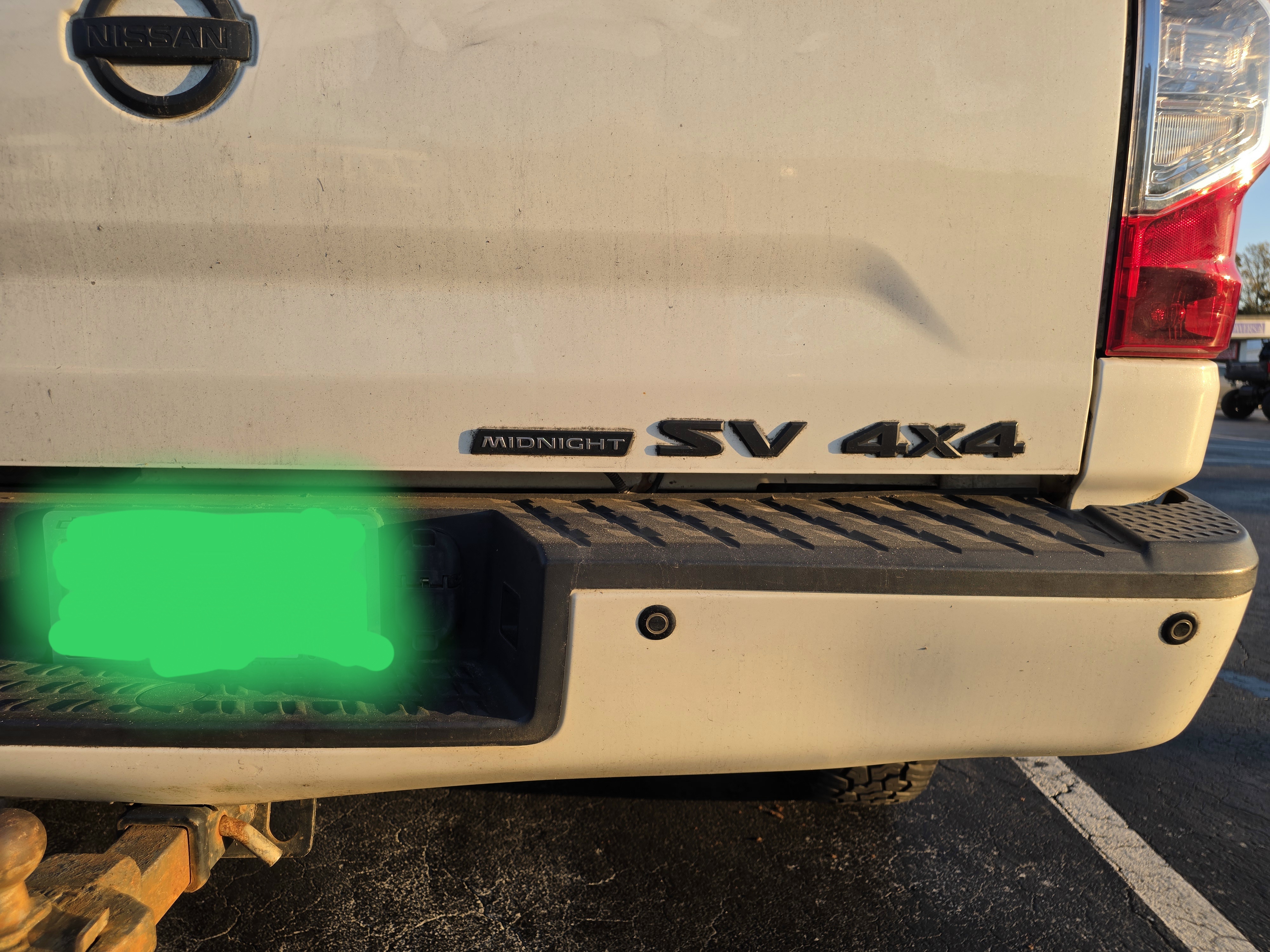 Used 2018 Nissan Titan SV w/ SV Convenience Package AWD/4WD image 14
