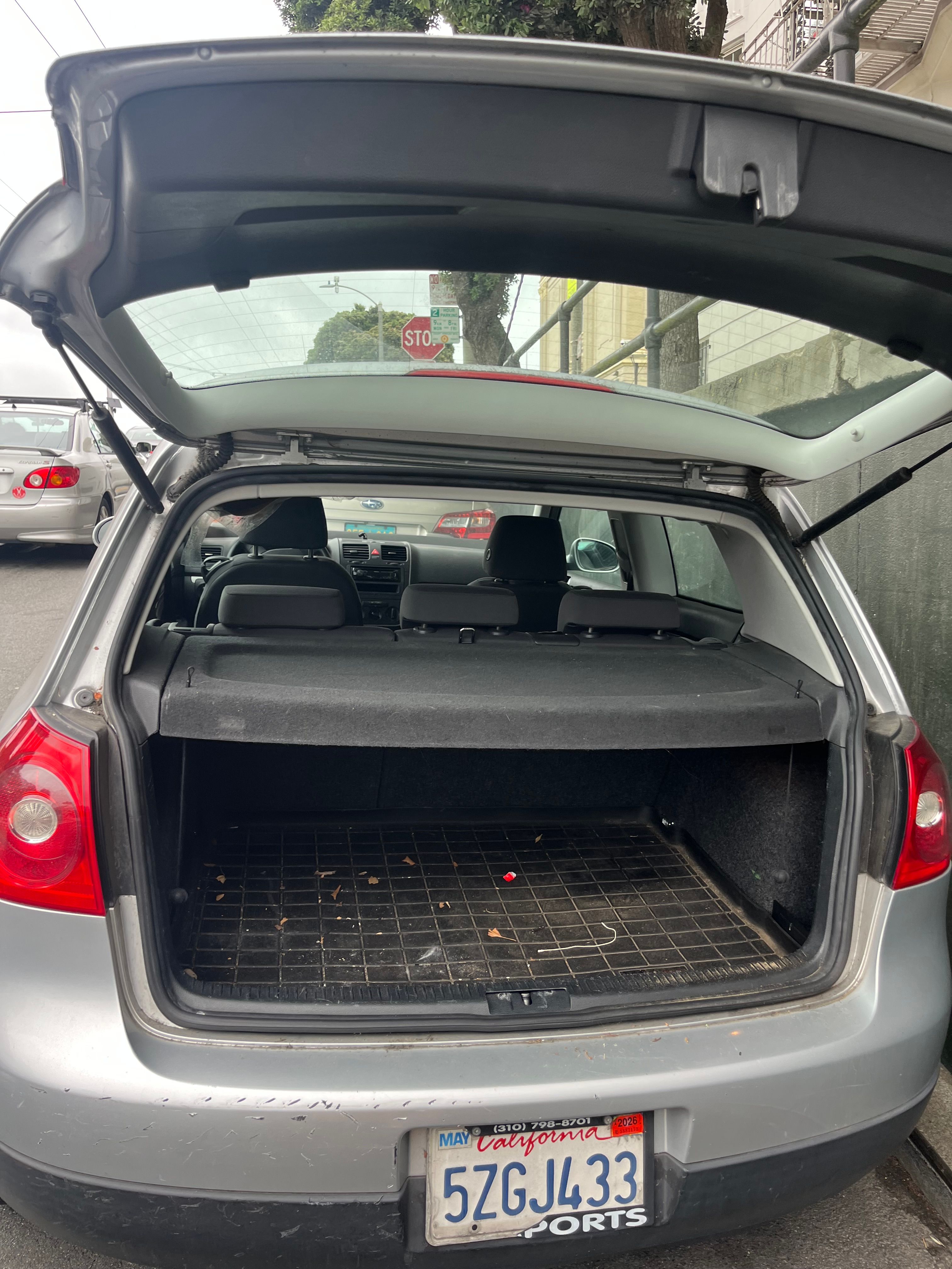 Used 2007 Volkswagen Rabbit 2-Door FWD image 9