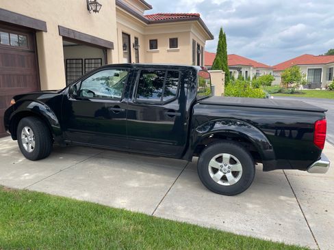 Used 2012 Nissan Frontier SV RWD image 10