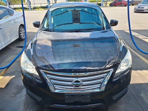 Used 2015 Nissan Sentra S image 2