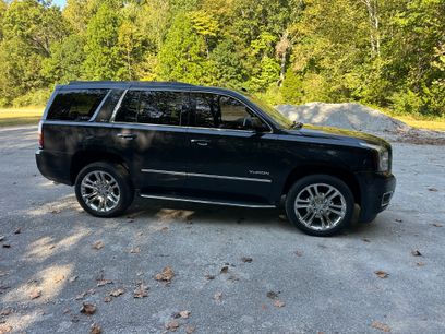 Used 2020 GMC Yukon SLT w/ Premium Edition