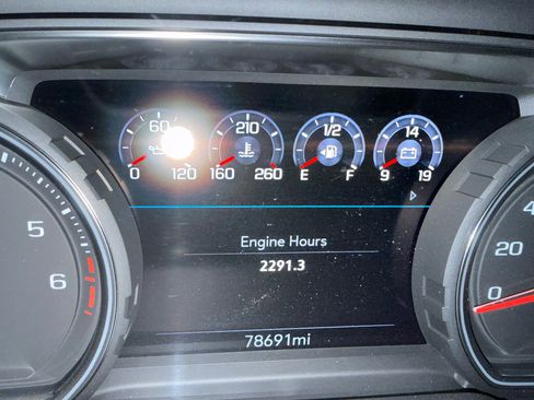 Used 2021 Chevrolet Tahoe High Country image 12