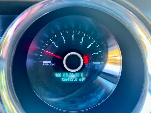 Used 2014 Ford Mustang Coupe image 12