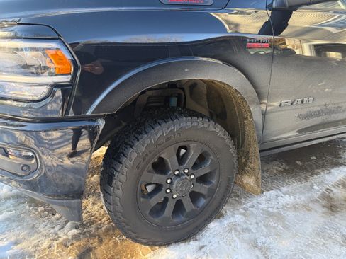 Used 2022 RAM 2500 Laramie image 9