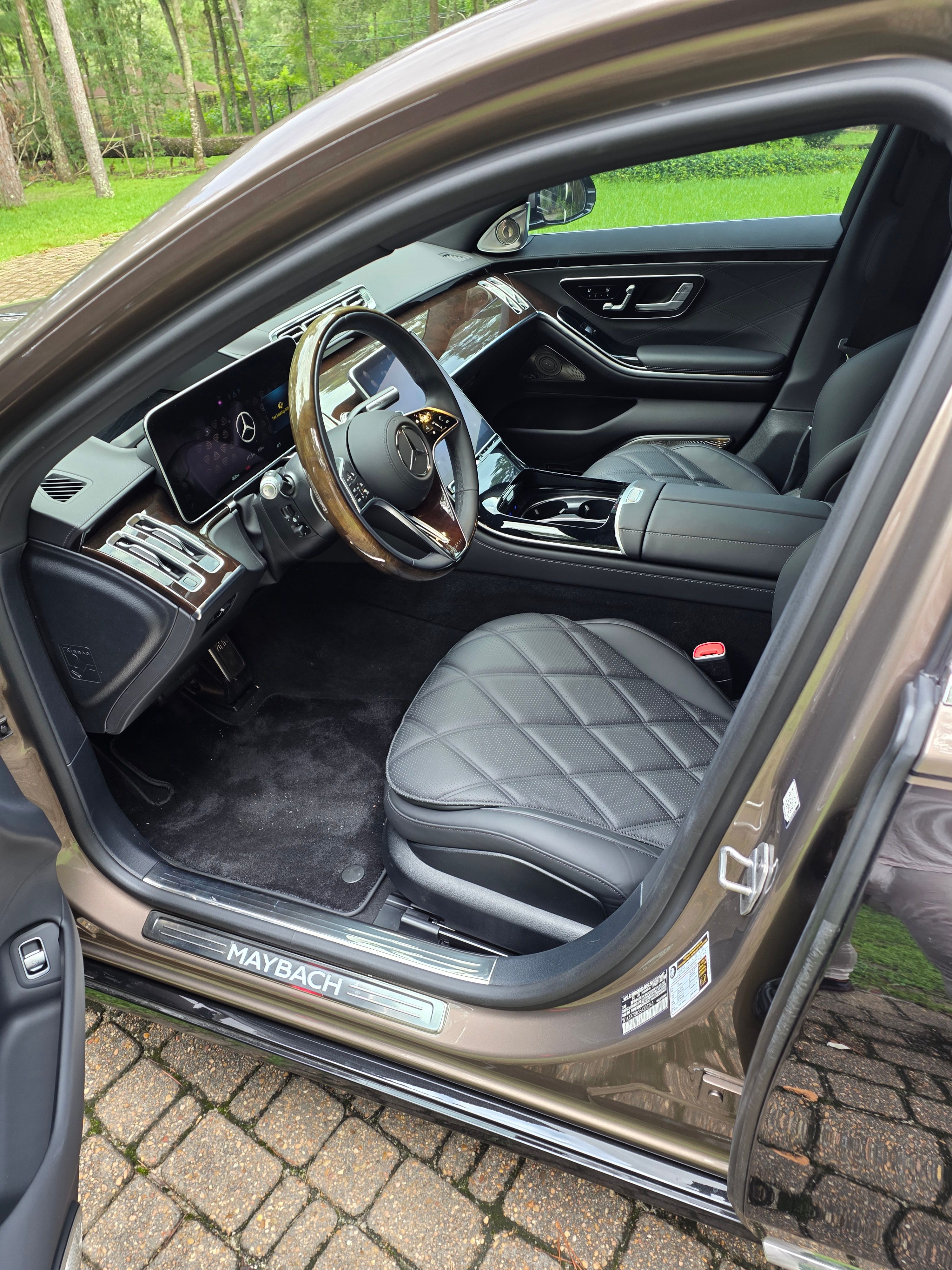 Used 2025 Mercedes-Benz Maybach S 580 4MATIC image 17