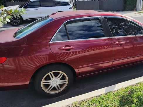 Used 2005 Honda Accord EX-L image 3