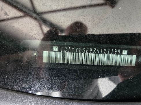 Used 2008 Chevrolet Corvette Z06 w/ Preferred Equipment Group image 2