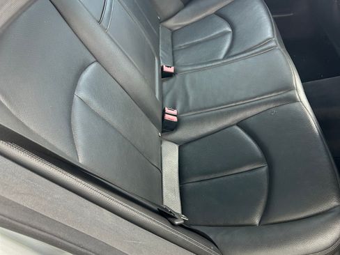 Used 2006 Mercedes-Benz E 350 Sedan image 13