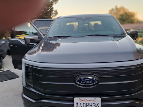 Used 2022 Ford F150 Lightning Lariat w/ Equipment Group 511A High image 12