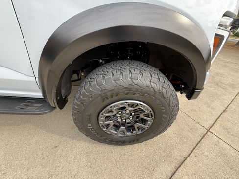 Used 2025 Ford F150 Raptor w/ Equipment Group 803A Raptor R image 5