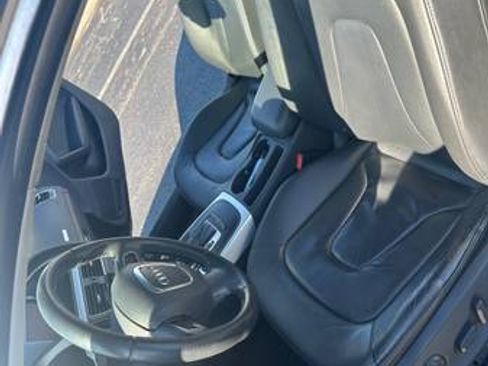 Used 2012 Audi A5 2.0T Premium Plus image 11