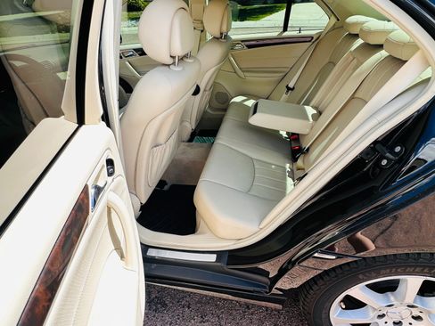 Used 2007 Mercedes-Benz C 280 4MATIC Sedan image 12