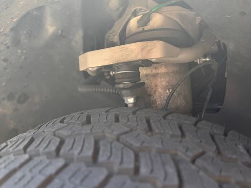 Used 2009 Porsche Cayenne Turbo AWD/4WD image 10