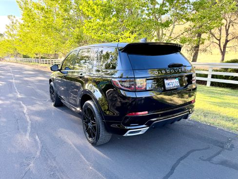 Used 2020 Land Rover Discovery Sport SE R-Dynamic AWD/4WD image 4