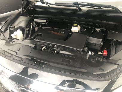 Used 2013 INFINITI JX35 AWD w/ Premium Pkg