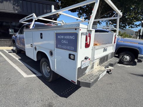 Used 2021 Chevrolet Silverado 3500 W/T w/ WT Convenience Package RWD image 2
