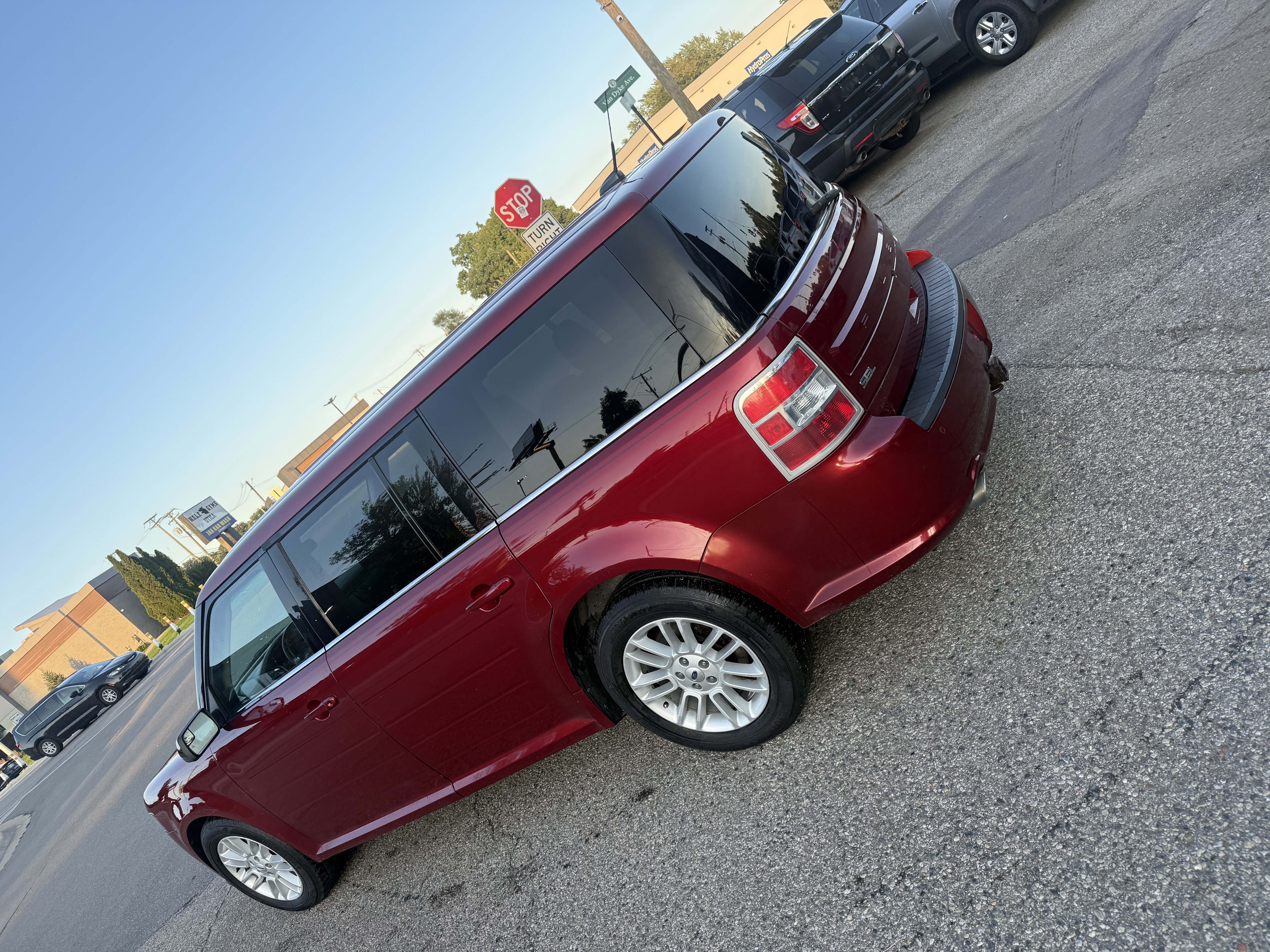 Used 2014 Ford Flex SEL w/ Equipment Group 201A AWD/4WD image 6