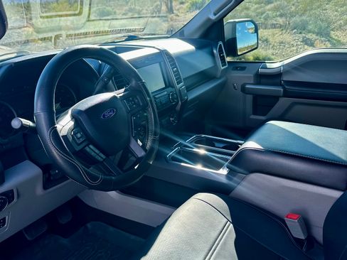 Used 2019 Ford F150 XLT w/ Equipment Group 302A Luxury image 11