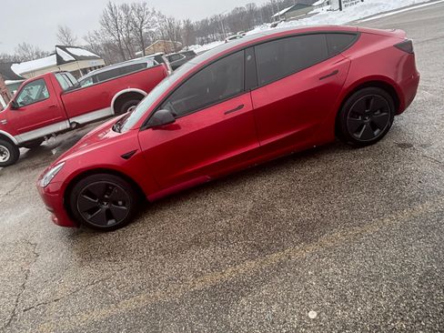 Used 2022 Tesla Model 3 image 1