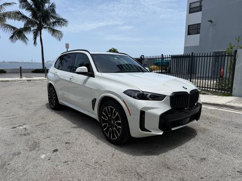 Used 2025 BMW X5 sDrive40i w/ M Sport Package RWD image 8