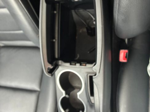 Used 2015 Mercedes-Benz GLK 350 4MATIC image 21