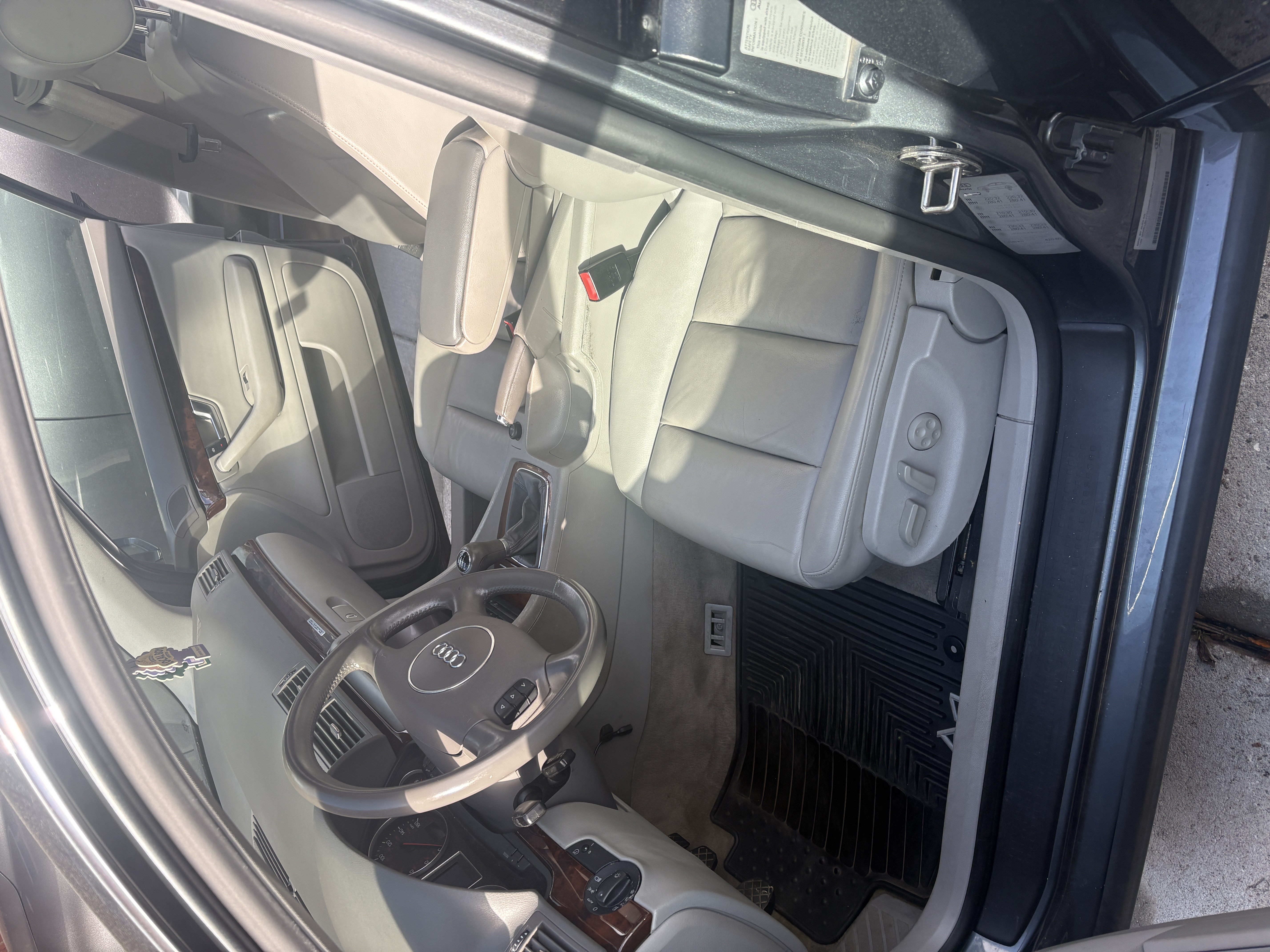 Used 2004 Audi A4 3.0 AWD/4WD image 10