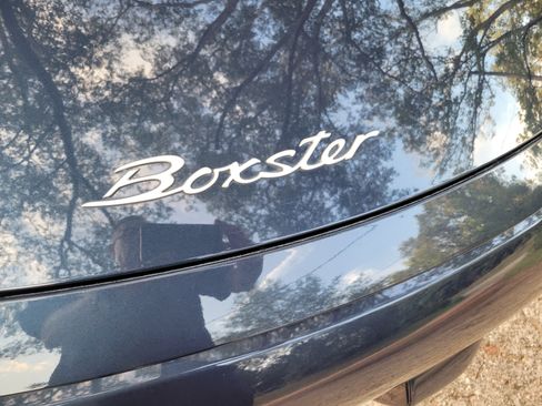 Used 2011 Porsche Boxster image 7