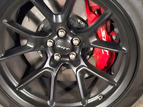 Used 2021 Dodge Challenger SRT Hellcat Redeye image 9