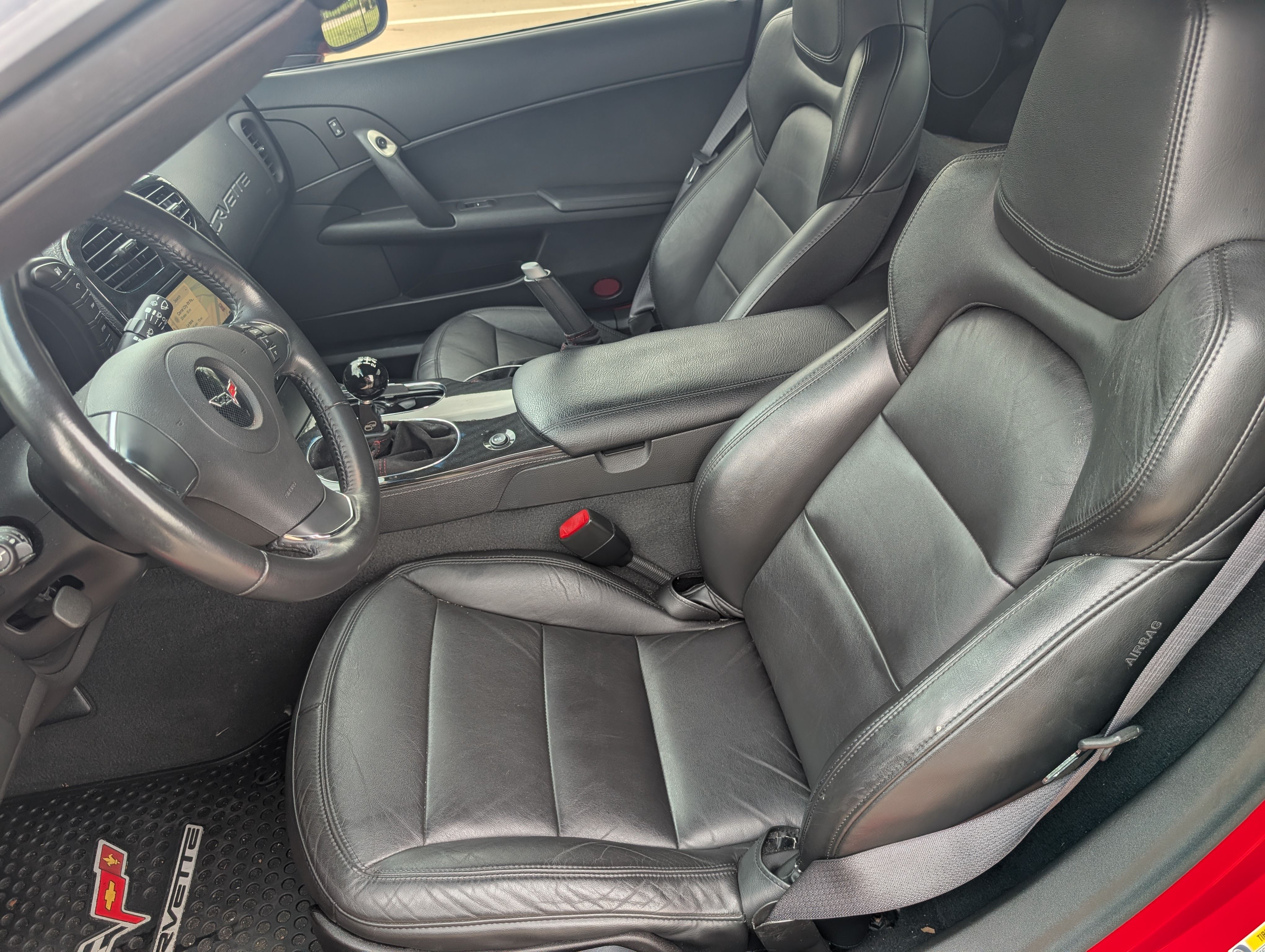 Used 2012 Chevrolet Corvette Coupe RWD image 16