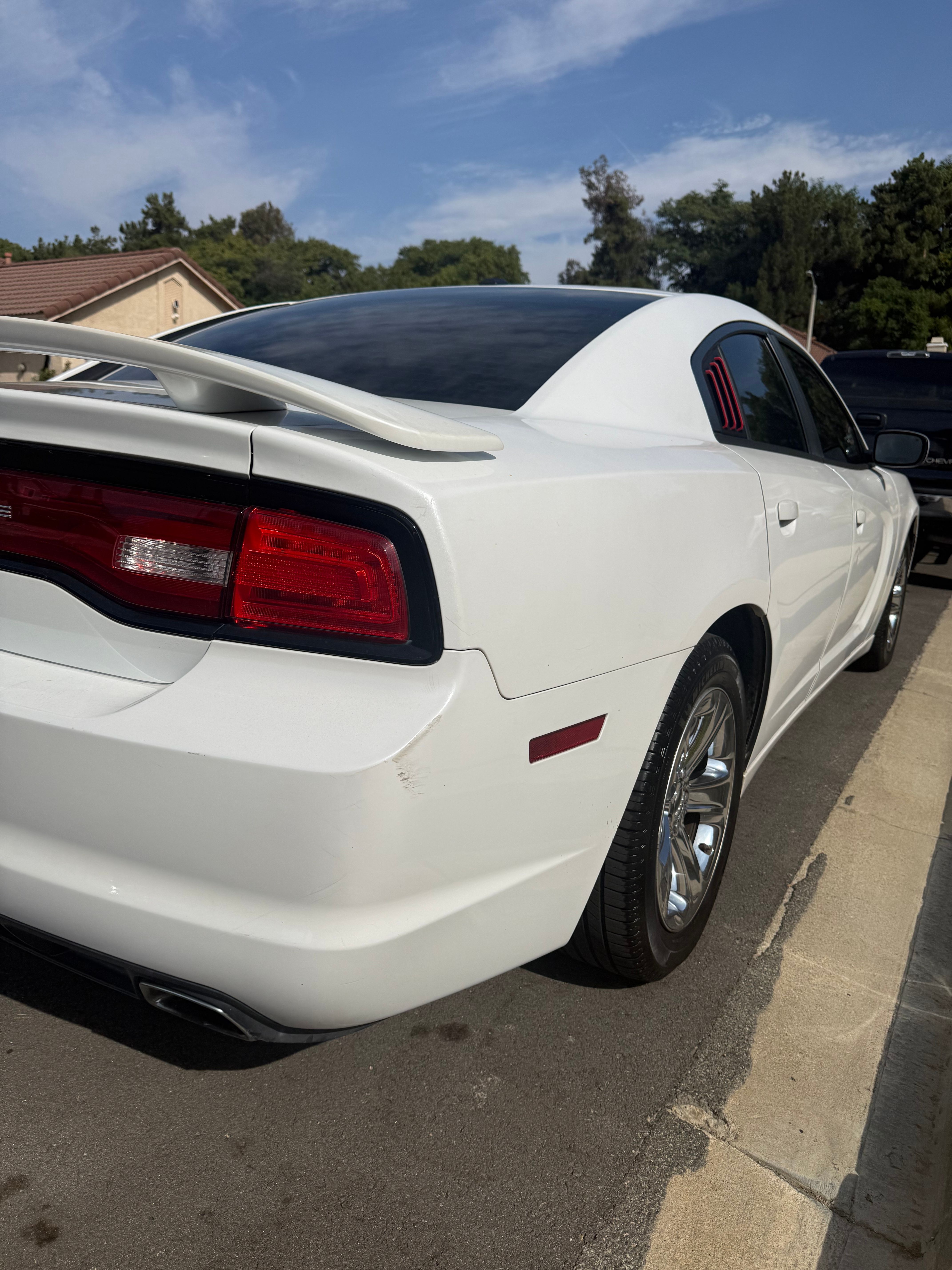 Used 2013 Dodge Charger SE w/ Sport Appearance Group RWD image 12
