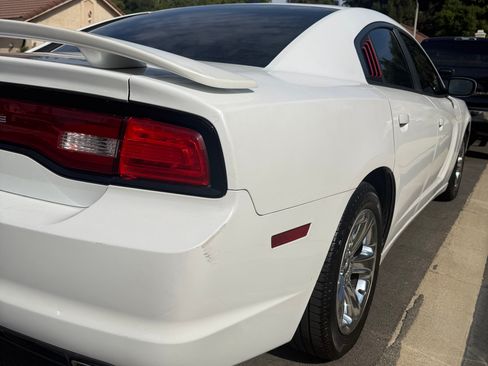 Used 2013 Dodge Charger SE w/ Sport Appearance Group RWD image 12