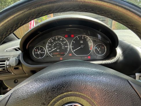 Used 2001 BMW Z3 3.0i RWD image 5