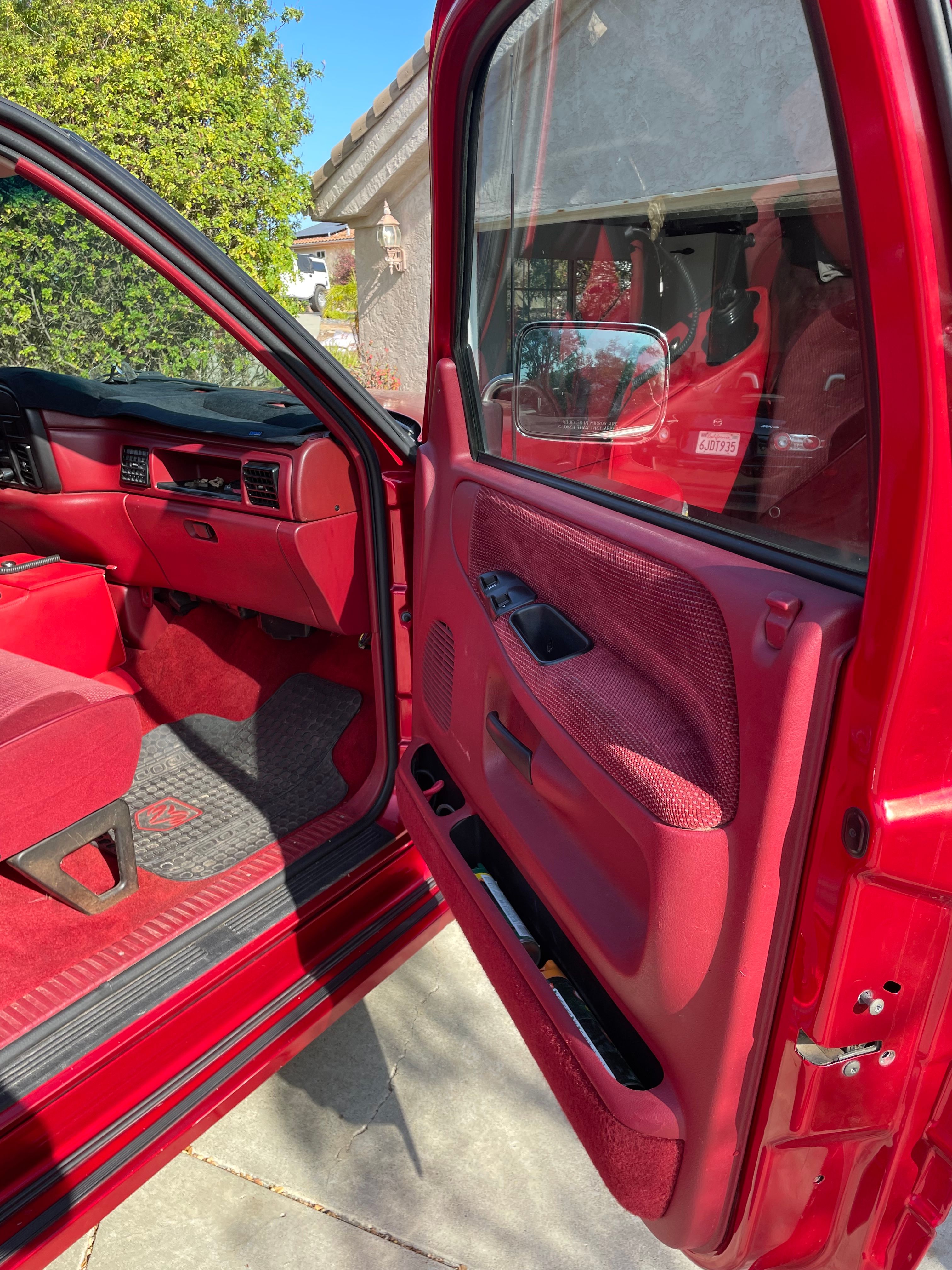 Used 1995 Dodge Ram 1500 Truck 2WD Regular Cab image 5