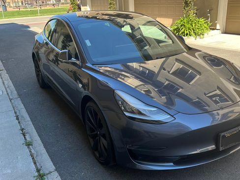 Used 2020 Tesla Model 3 Performance image 8
