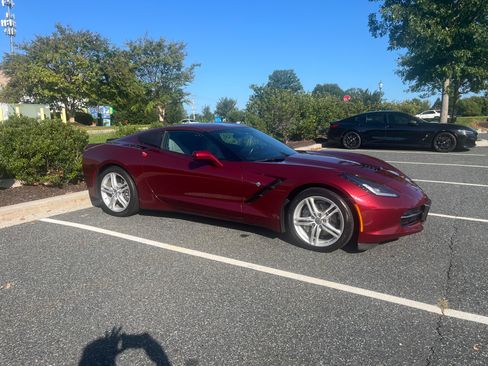 Used 2017 Chevrolet Corvette Stingray Coupe w/ 1LT image 14