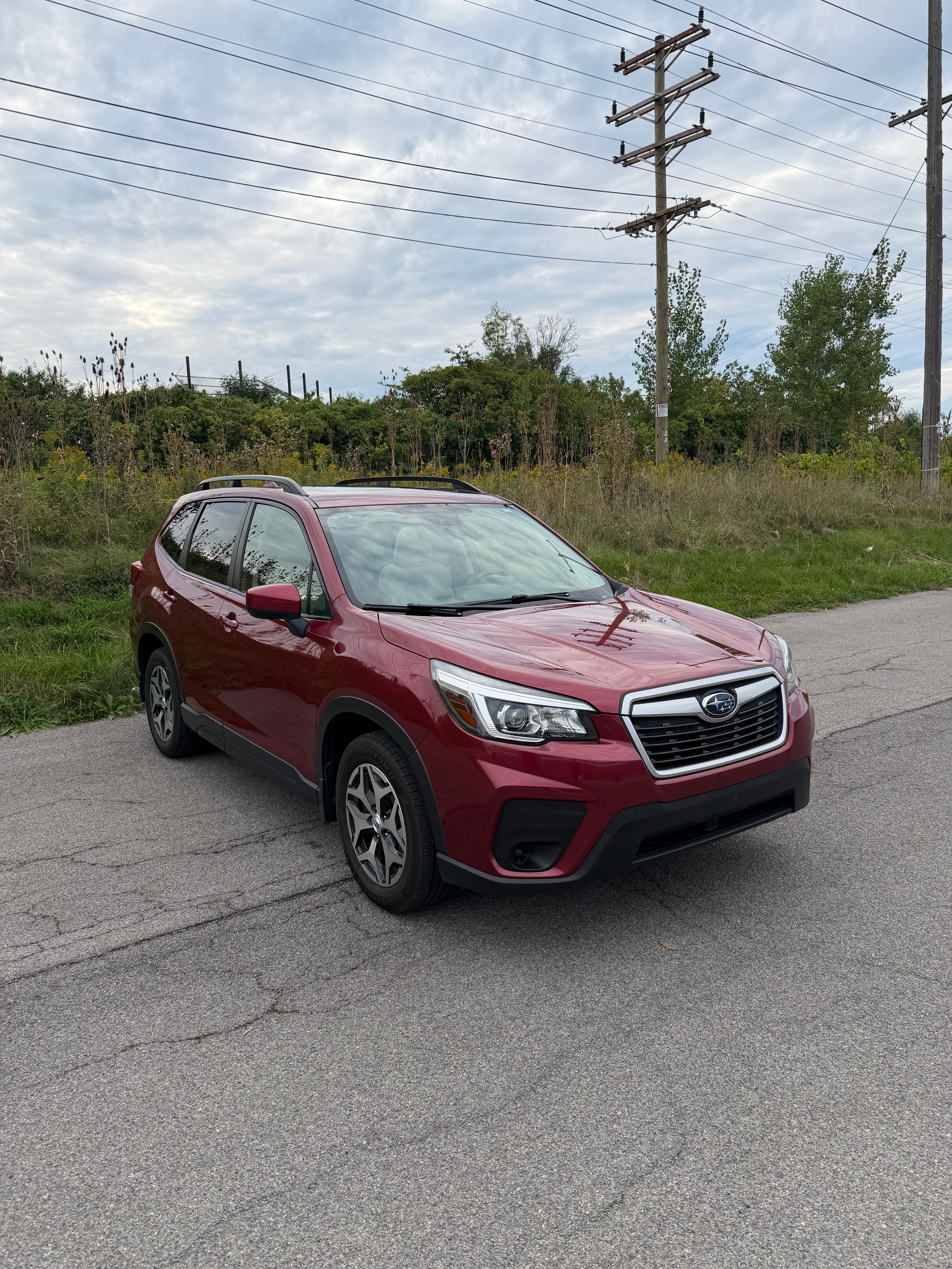 Used 2019 Subaru Forester Premium AWD/4WD image 1