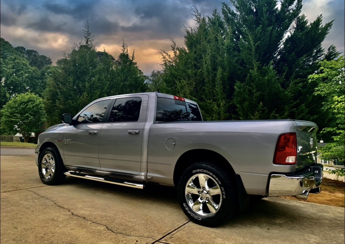 Used 2019 RAM 1500 Big Horn AWD/4WD image 2