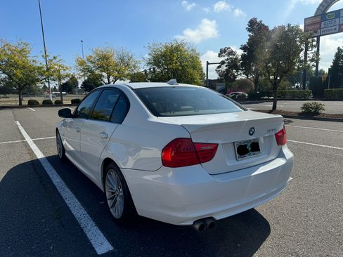Used 2009 BMW 328i 328i Sedan 4D image 6
