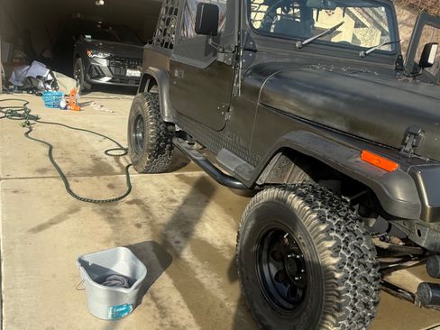 Used 1993 Jeep Wrangler S image 5