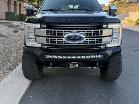 Used 2018 Ford F350 Platinum w/ Platinum Ultimate Package AWD/4WD image 2