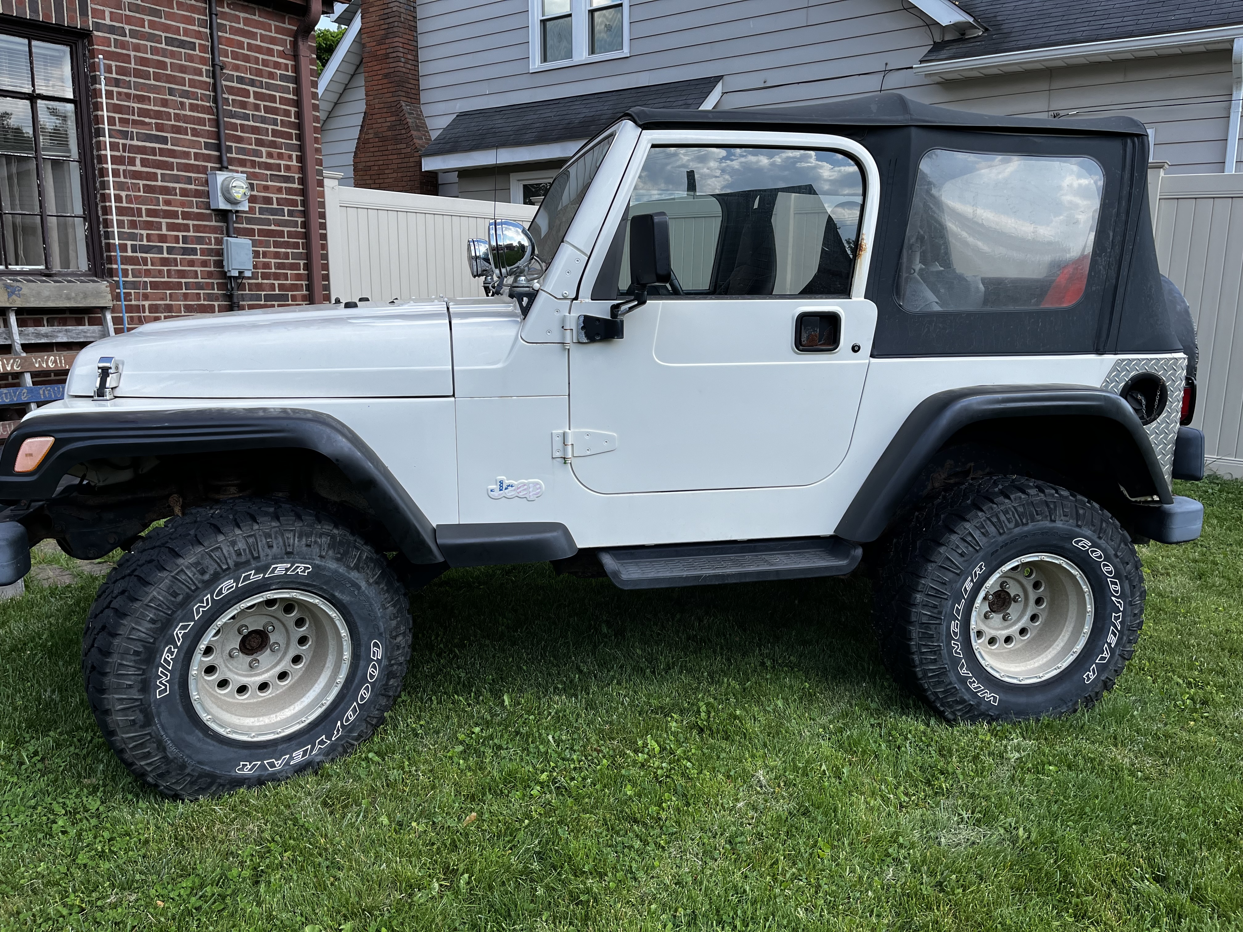 Used 1999 Jeep Wrangler Sport AWD/4WD image 1