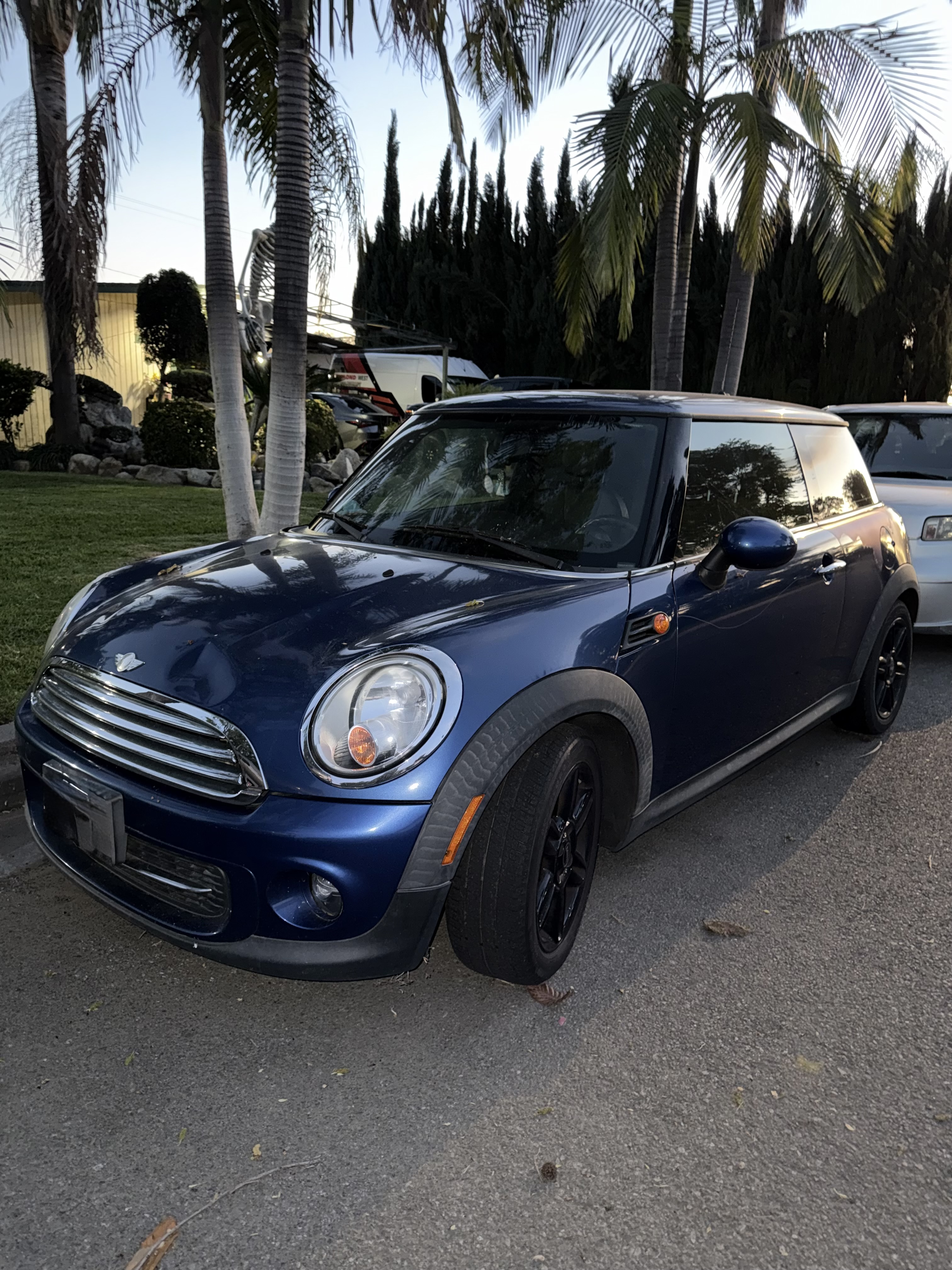 Used 2012 MINI Cooper Hardtop FWD image 4