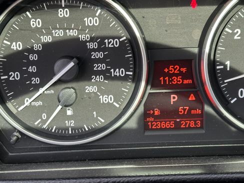 Used 2011 BMW 328i Sedan image 5