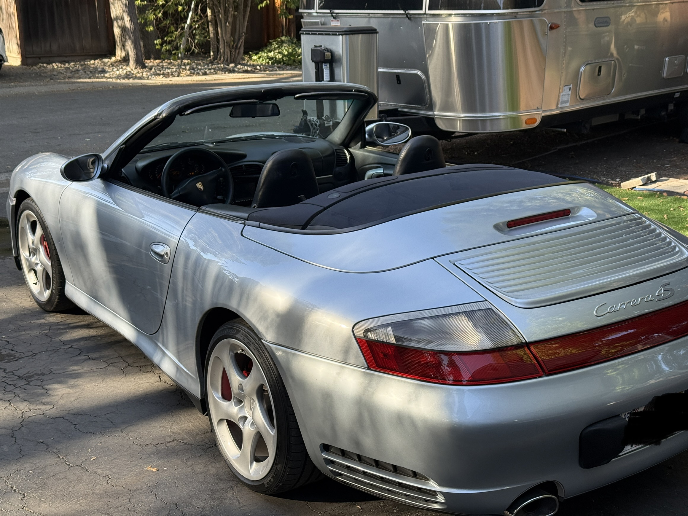 Used 2004 Porsche 911 Carrera 4S AWD/4WD image 19