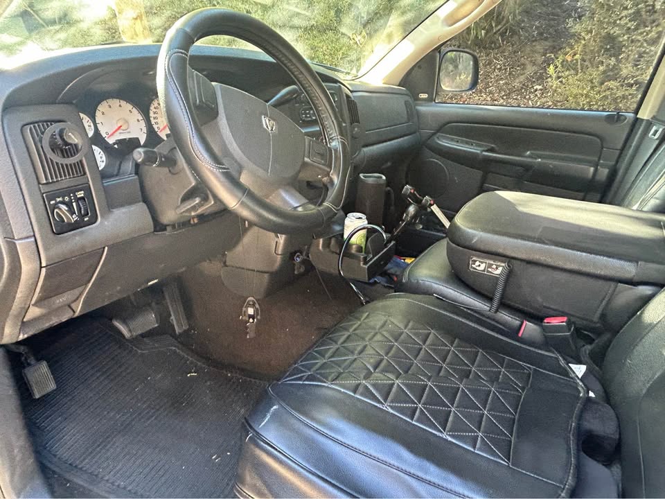 Used 2005 Dodge Ram 1500 Truck SLT RWD image 5