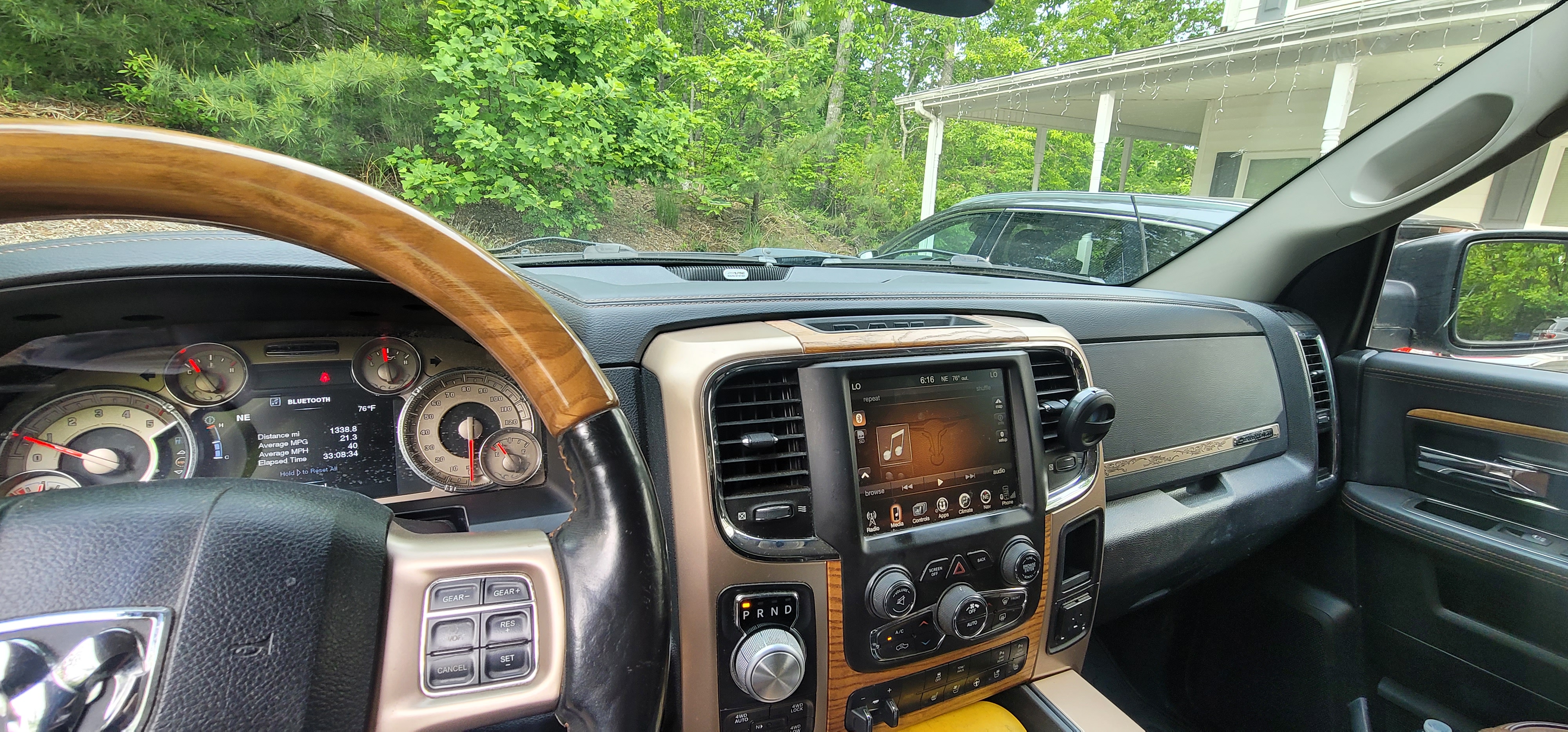 Used 2014 RAM 1500 Laramie Longhorn AWD/4WD image 13