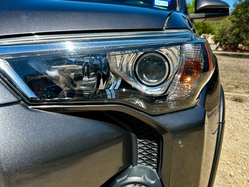 Used 2014 Toyota 4Runner Trail image 16