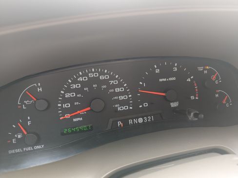 Used 2004 Ford Excursion Limited image 9