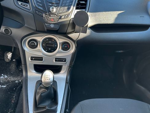 Used 2017 Ford Fiesta SE w/ Cold Weather Package image 11